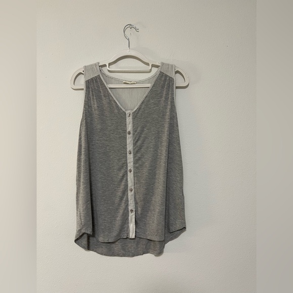 Jane and Delancey Tops - Jane + Delancey Gray Button Tank